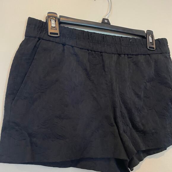 J Crew Size 4 Black Floral Design Shorts - Picture 5 of 6